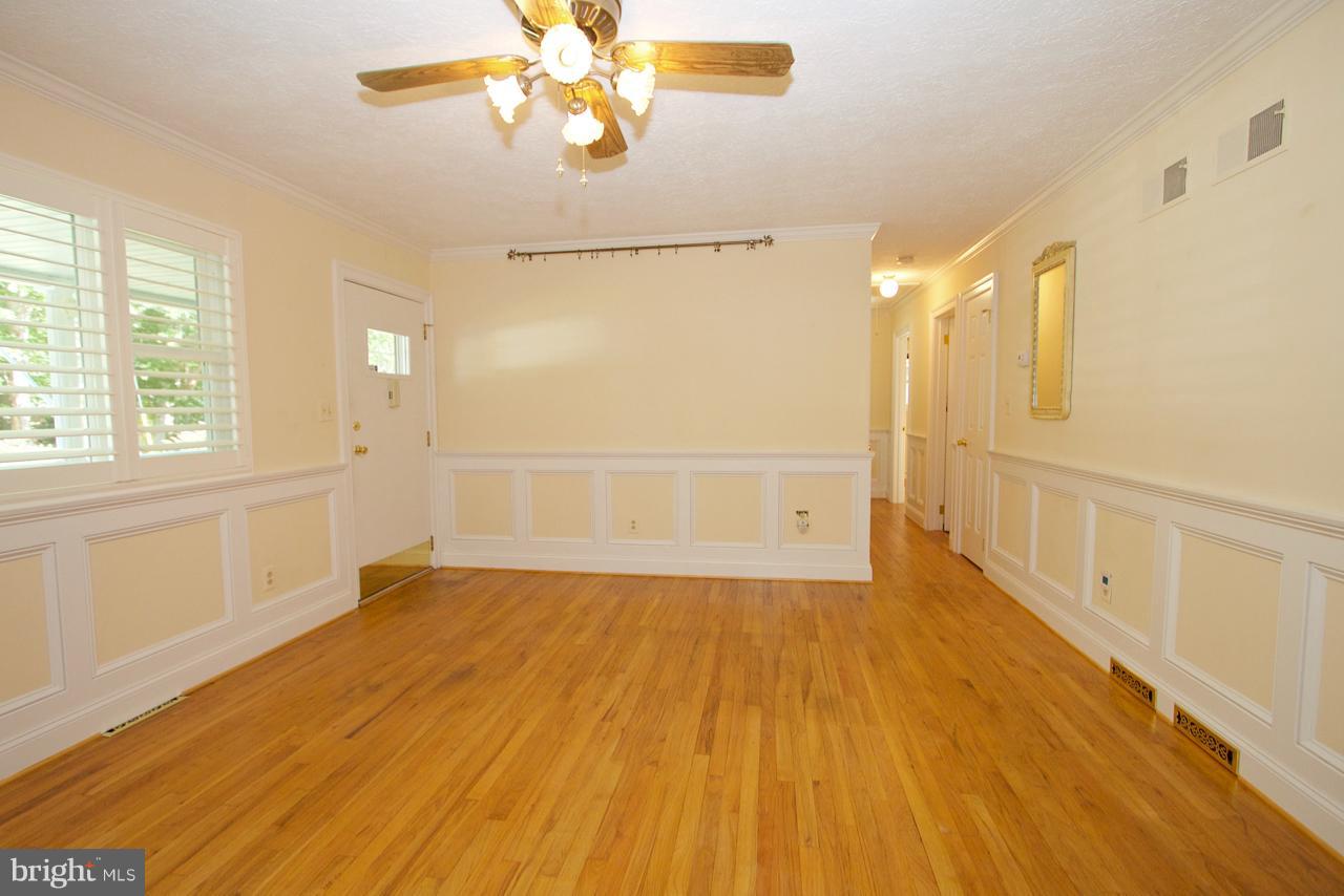 1402 North Stepney Road Aberdeen, MD 21001 - Photo 7 of 24 Family Room