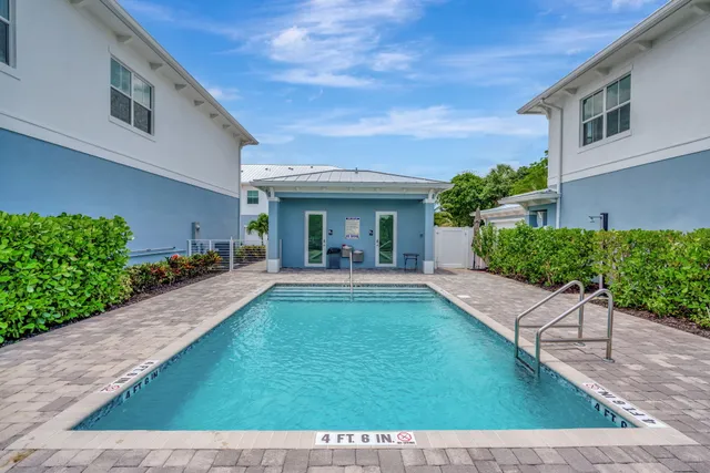 $7,800 | 4662 Southeast Manatee Terrace, Stuart, FL 34997