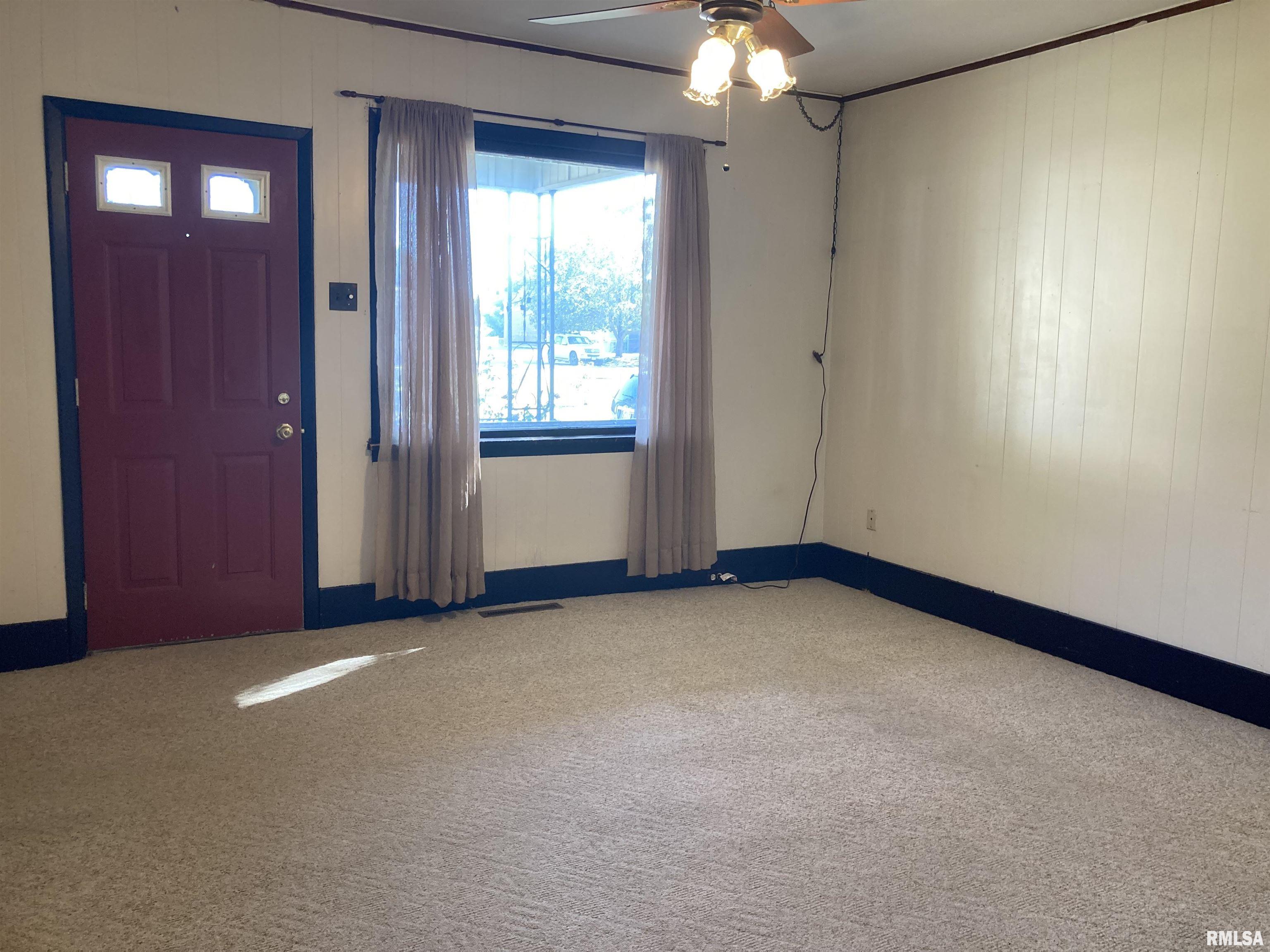 421 West Reynolds Street Springfield, IL 62702 - Photo 5 of 17