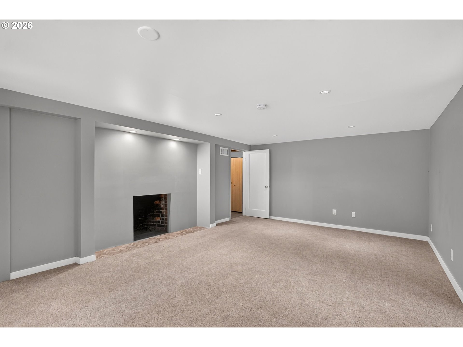 4842 Southwest Elm Lane Portland, OR 97221 - Photo 20 of 47