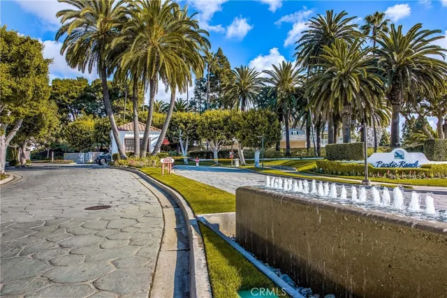 $1,299,000 | 19412 Pompano Lane, Unit 106, Huntington Beach, CA 92648