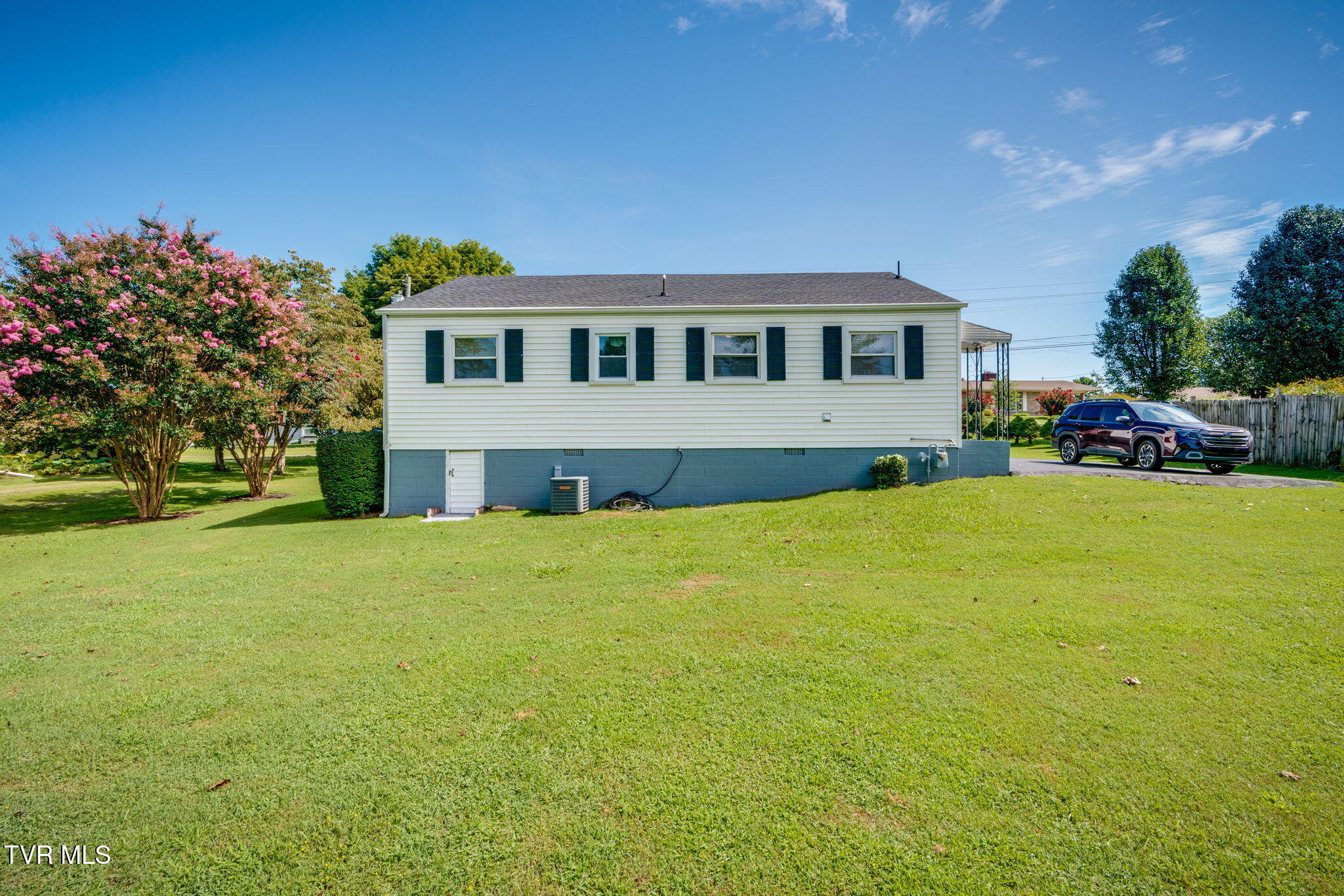 113 Reed Avenue Greeneville, TN 37743 - Photo 21 of 31 022 (12)