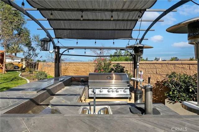 $2,199,900 | 1411 Sallie Jeffreys Way, Corona, CA 92881