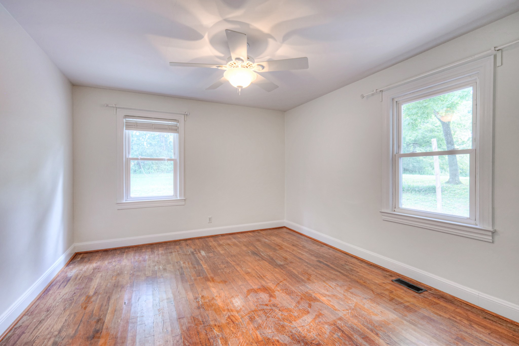 1060 Barnes Road Antioch, TN 37013 - Photo 23 of 39 Gallery Image 23