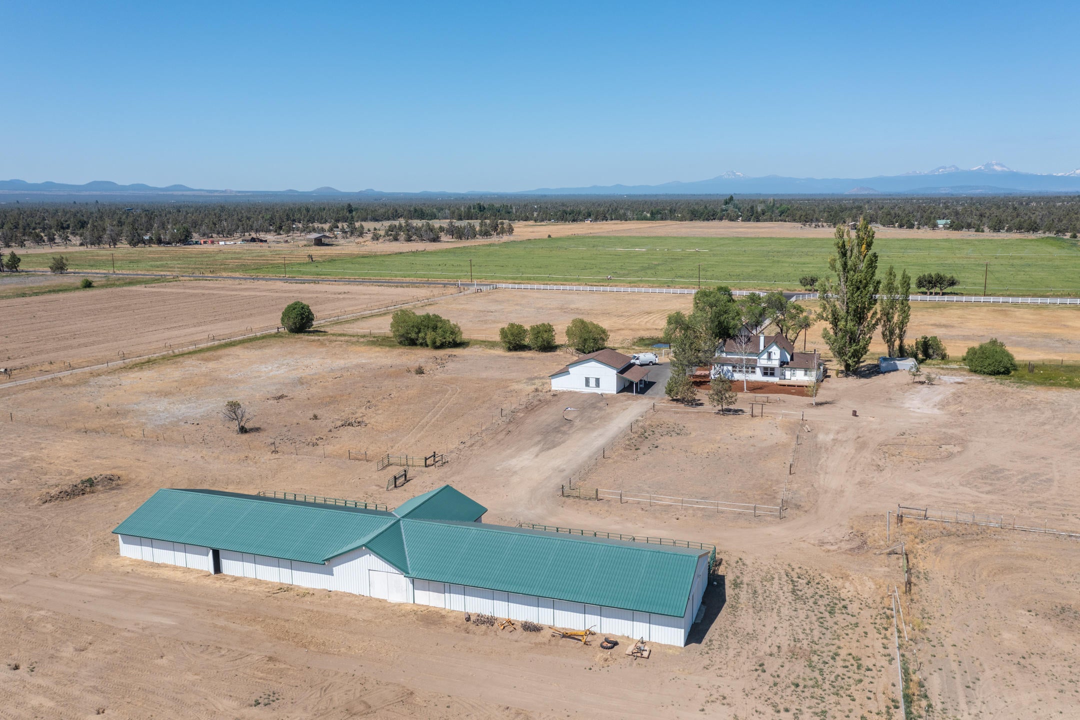 62570 Dodds Road Bend, OR 97701 - Photo 40 of 52 2021_07_15_62570_dodds_rd-43