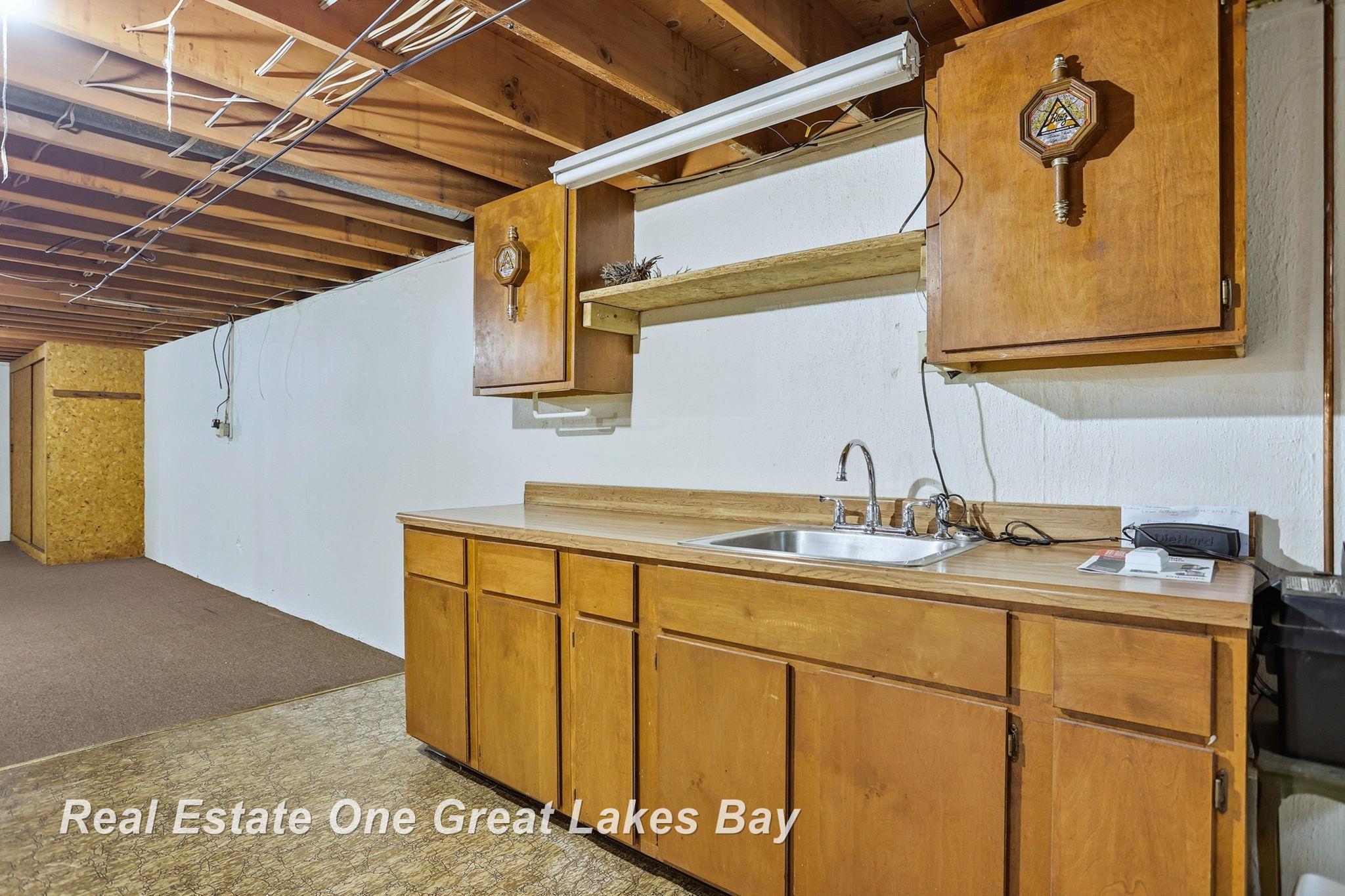 7205 Trinklein Road Saginaw, MI 48609 - Photo 35 of 81 50202618-e80f28d0-24d2-4a97-b55f-89bfcf84c174.JPG