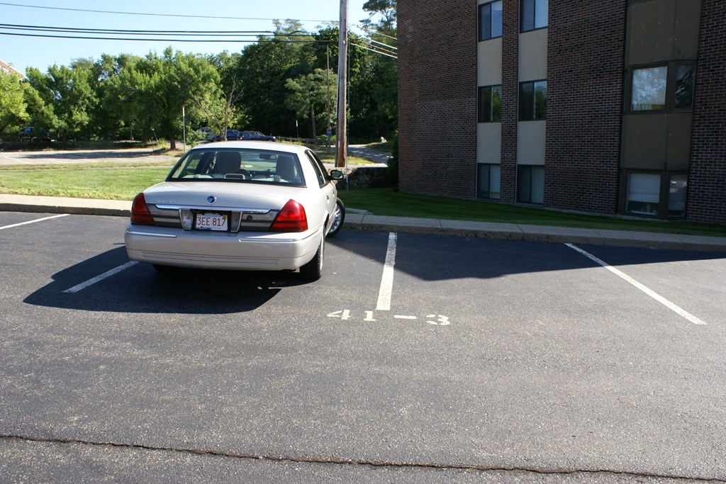 41 Angleside Road, Unit 3 Waltham, MA 02453 - Photo 27 of 29