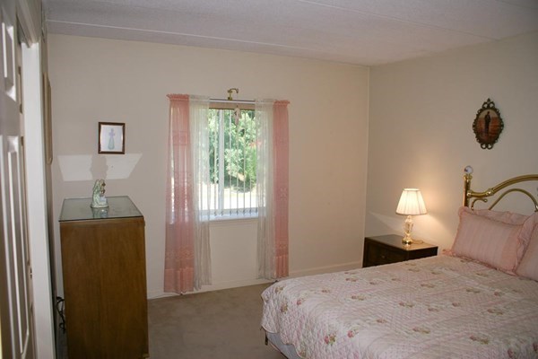 41 Angleside Road, Unit 3 Waltham, MA 02453 - Photo 7 of 29