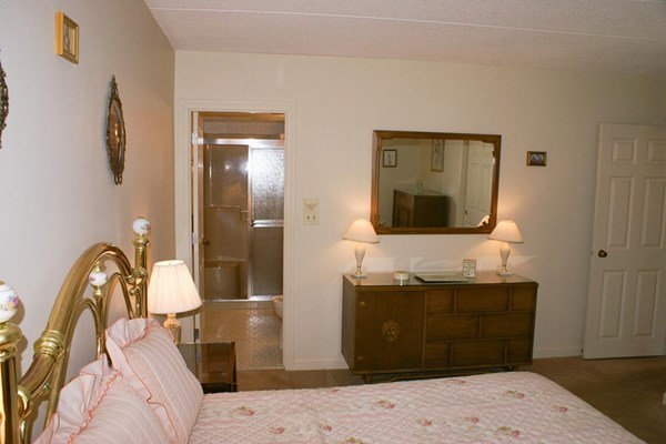 41 Angleside Road, Unit 3 Waltham, MA 02453 - Photo 10 of 29