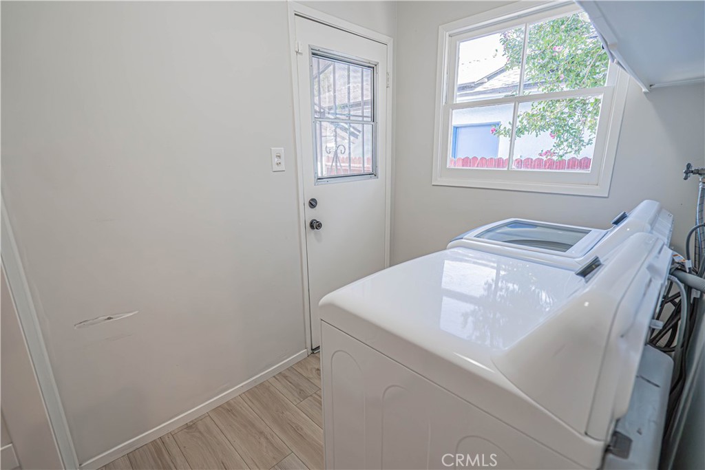 8534 Bothwell Road Northridge, CA 91324 - Photo 10 of 37
