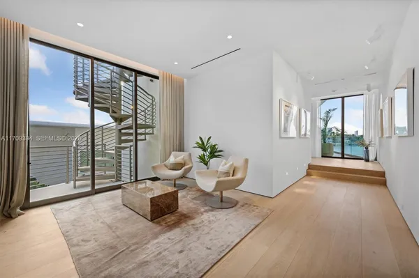 $200,000 | 424 West Rivo Alto Drive, Miami Beach, FL 33139