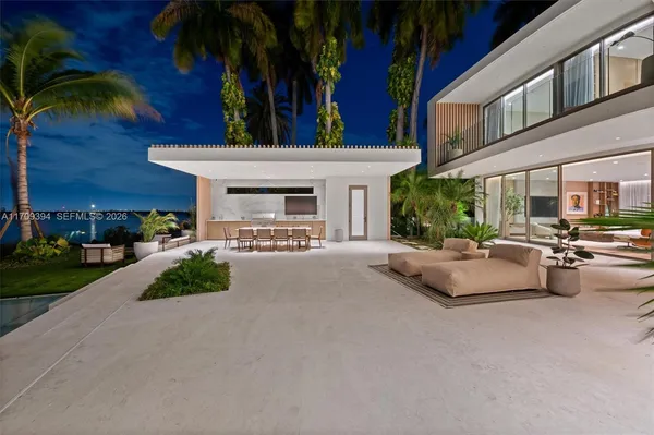 $200,000 | 424 West Rivo Alto Drive, Miami Beach, FL 33139