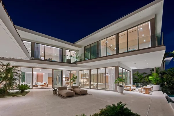 $200,000 | 424 West Rivo Alto Drive, Miami Beach, FL 33139