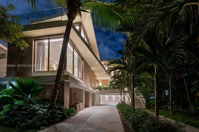 $200,000 | 424 West Rivo Alto Drive, Miami Beach, FL 33139