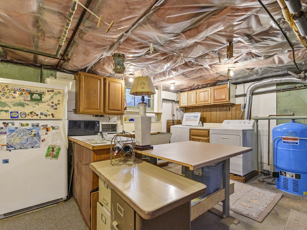 8 Hayward Road Wayland, MA 01778 - Photo 29 of 40 Gallery Image 29
