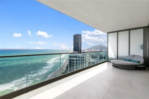 $4,990,000 | 18975 Collins Avenue, Unit 3402, Sunny Isles Beach, FL 33160