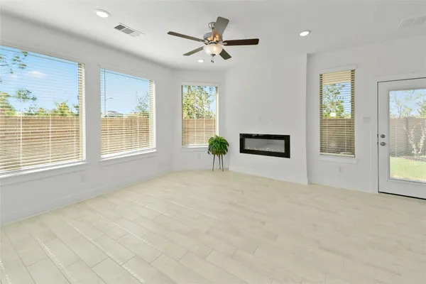 $2,650 | 18823 River Overlook Court, Cypress, TX 77433