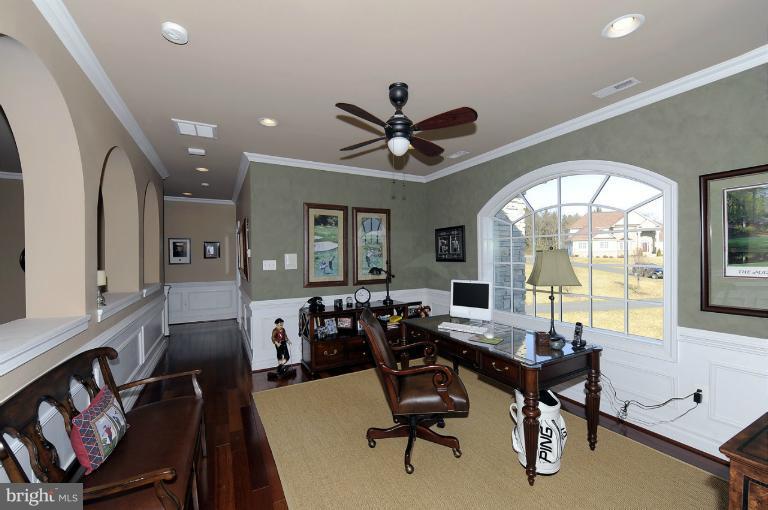 2641 Prices Distillery Road Clarksburg, MD 20871 - Photo 18 of 30 Loft/Library Option
