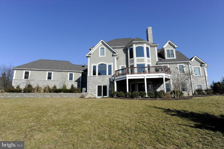 2641 Prices Distillery Road Clarksburg, MD 20871 - Photo 20 of 30 Exterior (Rear)
