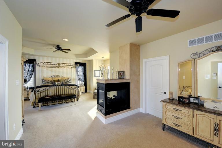 2641 Prices Distillery Road Clarksburg, MD 20871 - Photo 8 of 30 Bedroom (Master)