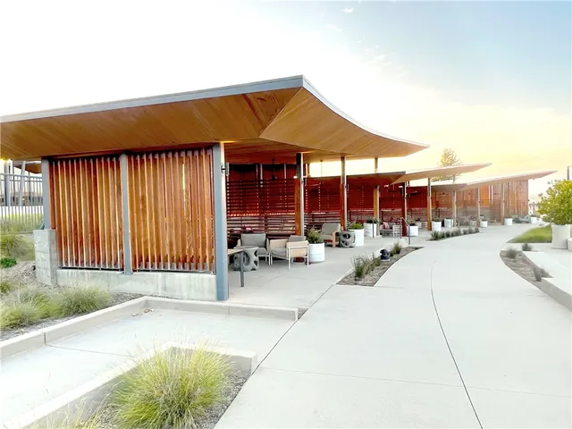 $809,888 | 27620 Symphony Place, Valencia, CA 91381