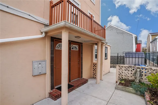 $799,000 | 73 Trenton Street, Providence, RI 02906