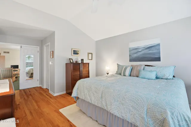 $399,900 | 138 Killarney Drive, Niskayuna, NY 12309