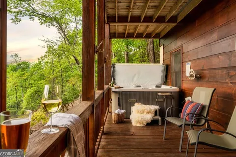 $840,000 | 273 Deer Crest Heights, Blue Ridge, GA 30513