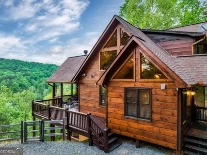 $840,000 | 273 Deer Crest Heights, Blue Ridge, GA 30513