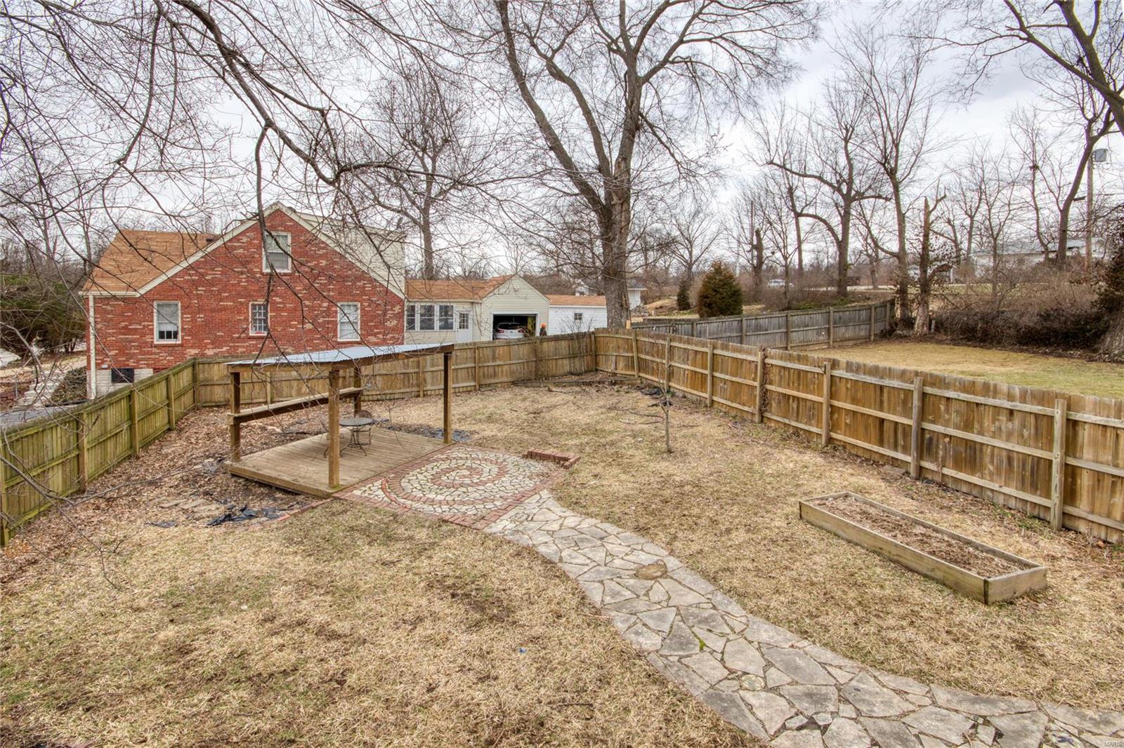 705 North Florissant Road St. Louis, MO 63135 - Photo 18 of 23 Gallery Image 18