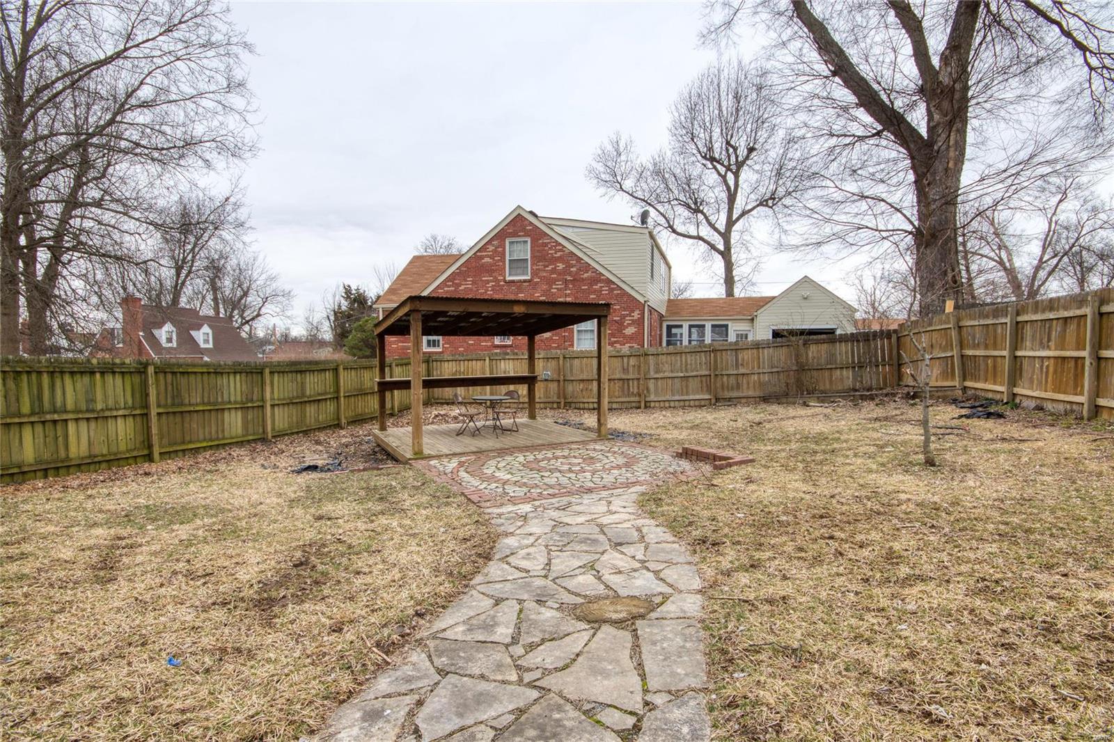 705 North Florissant Road St. Louis, MO 63135 - Photo 21 of 23 Gallery Image 21