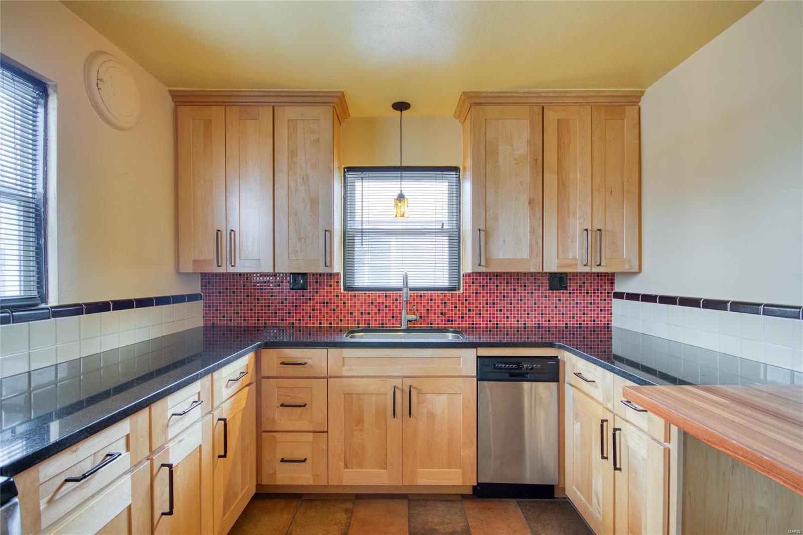 705 North Florissant Road St. Louis, MO 63135 - Photo 8 of 23 Gallery Image 8