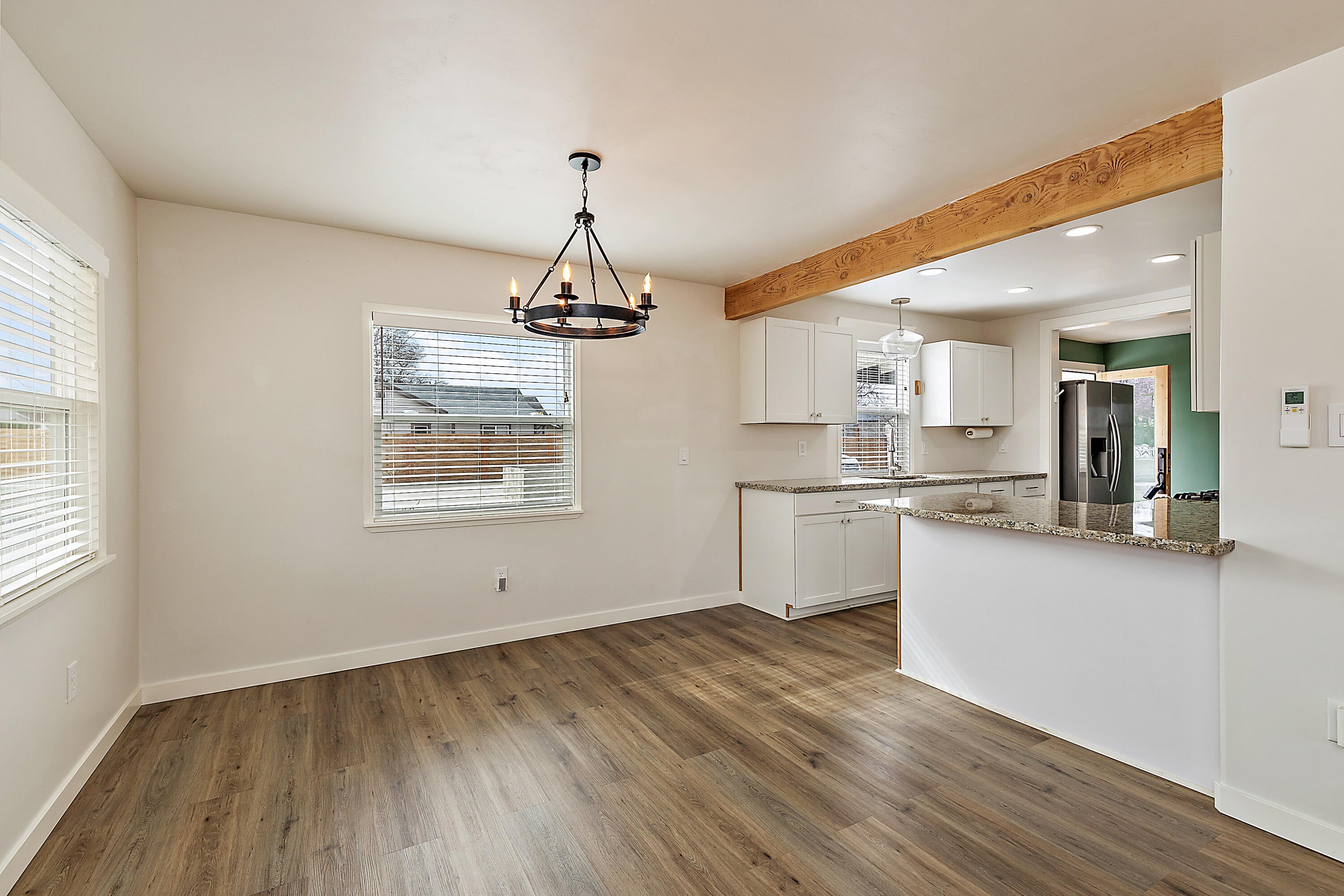 5243 Gebhard Road Central Point, OR 97502 - Photo 18 of 50 gr(22)