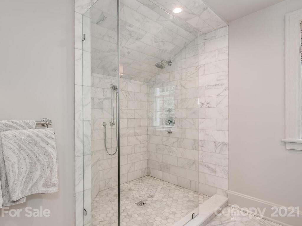 2001 Queens Road East Charlotte, NC 28207 - Photo 23 of 39 a bathroom with a shower