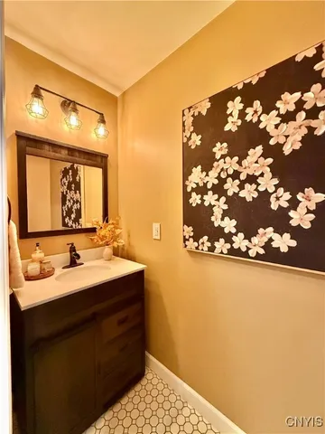 $520,000 | 9480 Sunrise Drive, Paris, NY 13456