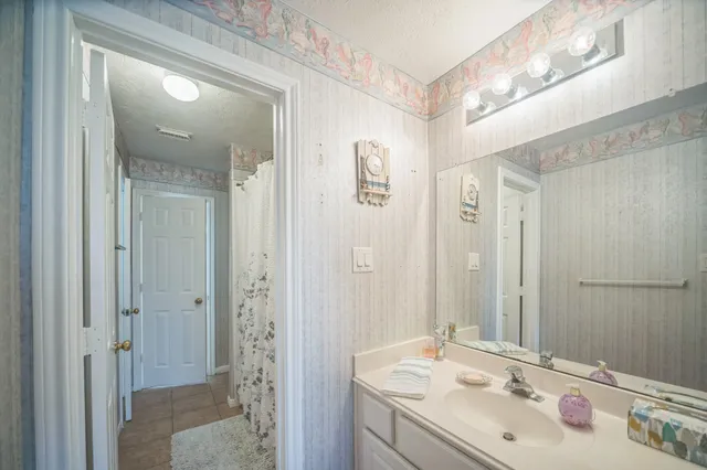 $314,900 | 2601 South Broadway Street, Unit 62, La Porte, TX 77571