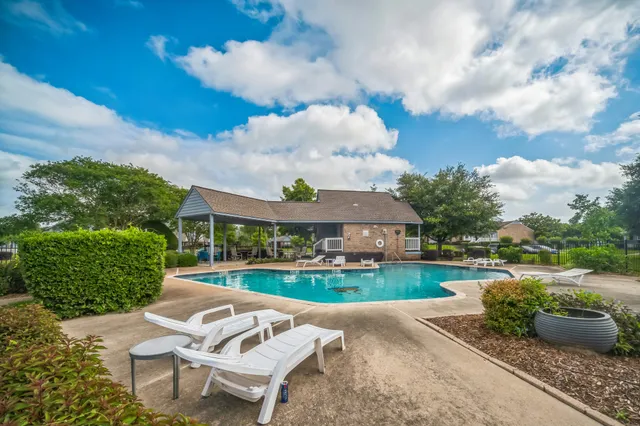 $314,900 | 2601 South Broadway Street, Unit 62, La Porte, TX 77571