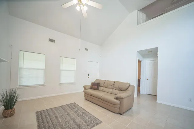 $314,900 | 2601 South Broadway Street, Unit 62, La Porte, TX 77571