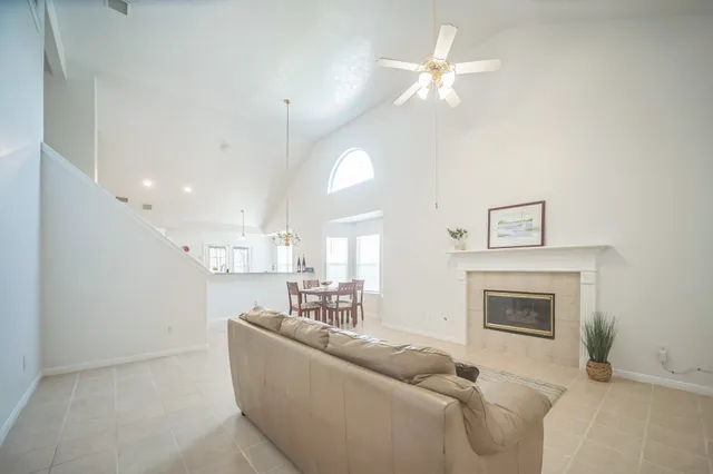 $314,900 | 2601 South Broadway Street, Unit 62, La Porte, TX 77571