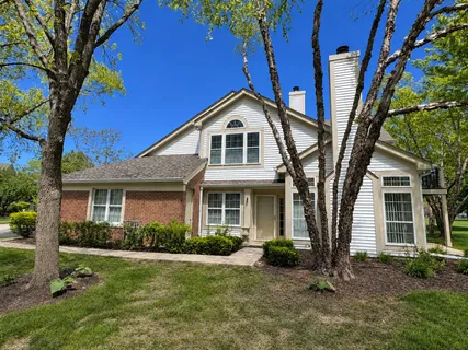 $295,000 | 1619 Camberley Court, Unit 4, Bartlett, IL 60103