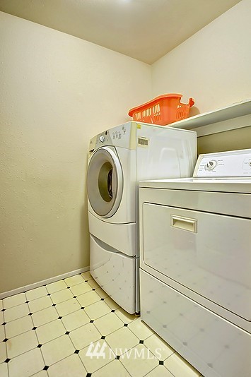 9906 Northeast 190th Street, Unit B Bothell, WA 98011 - Photo 13 of 18 Gallery Image 13