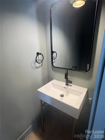 $3,000 | 1356 Briar Creek Road, Charlotte, NC 28205