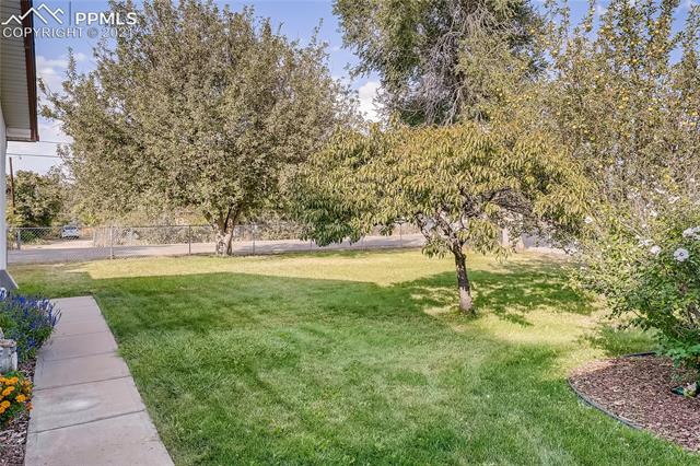 28318 Hillside Road Pueblo, CO 81006 - Photo 5 of 42 Gallery Image 5