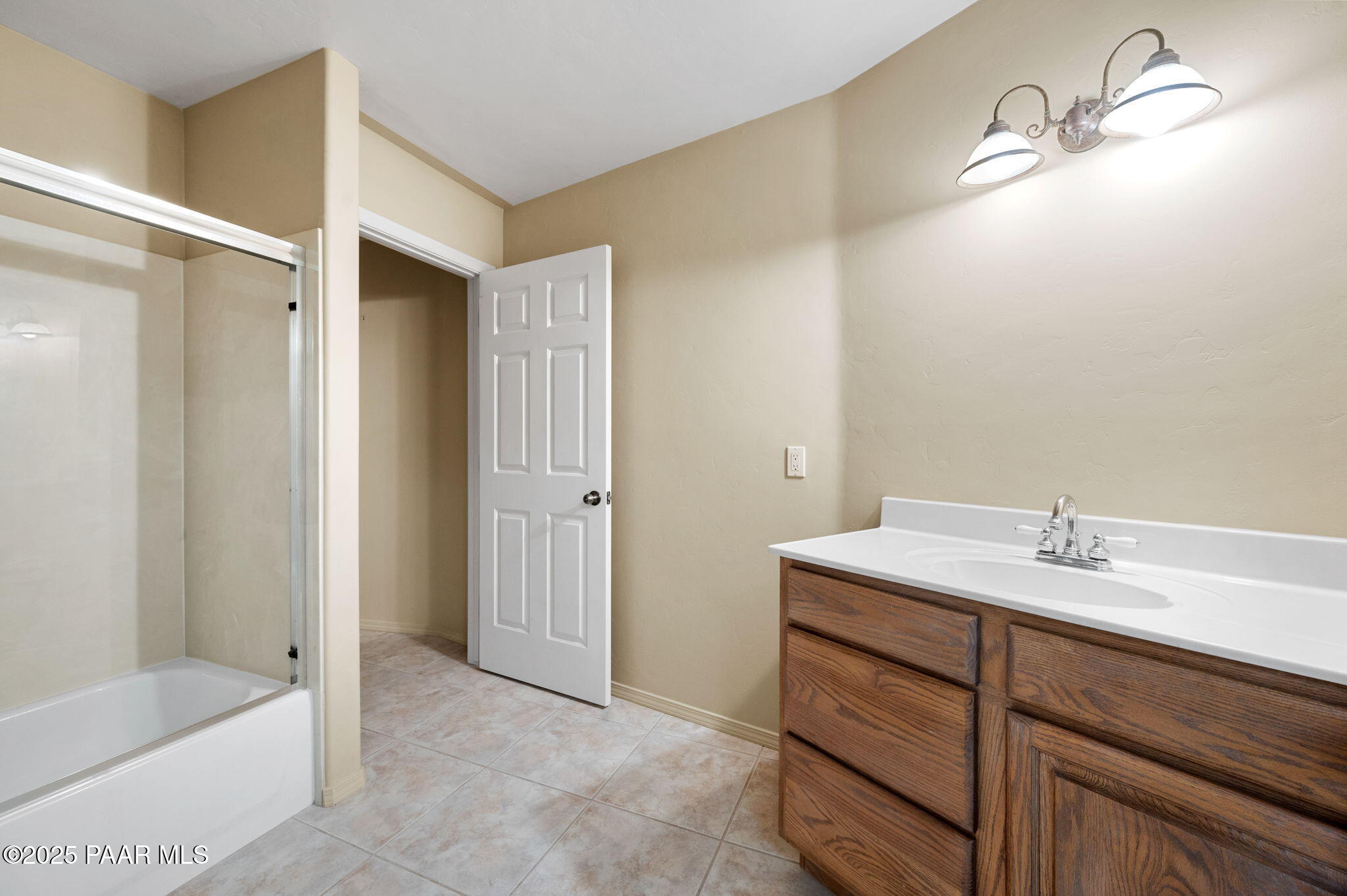 18900 Butte Pass Road Prescott, AZ 86305 - Photo 32 of 45 Downstairs Bathroom