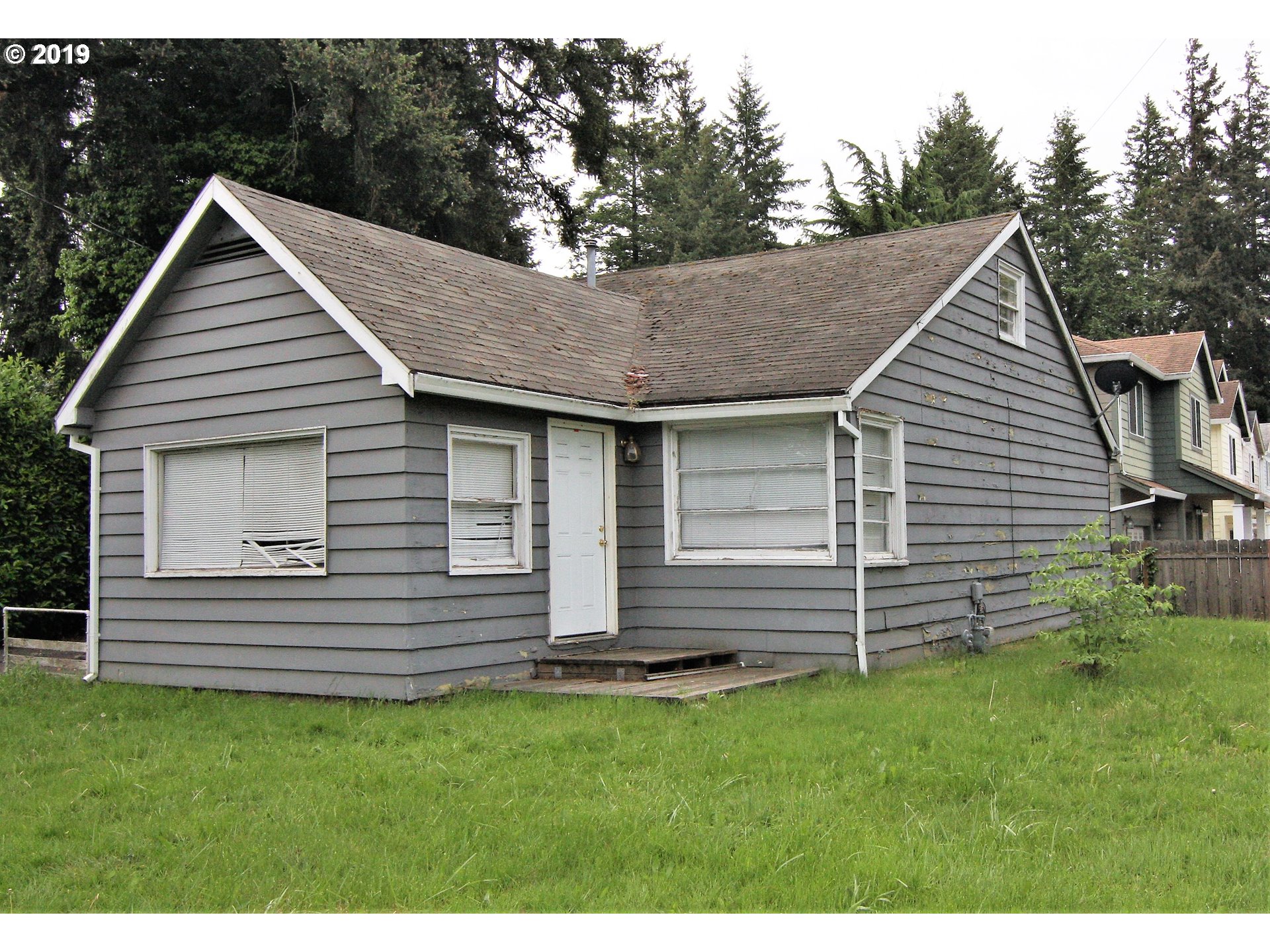 12983 Southeast Foster Road Portland, OR 97236 - Photo 1 of 9