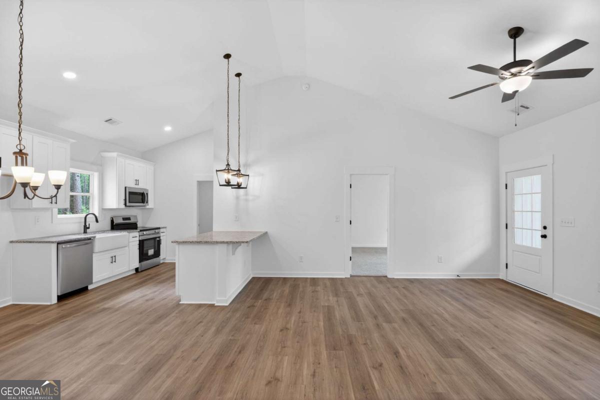 321 Relay Road Silver Creek, GA 30173 - Photo 13 of 40 Gallery Image 13