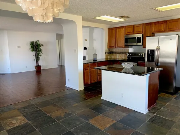 $2,250 | 2907 Donnell Drive, Round Rock, TX 78664