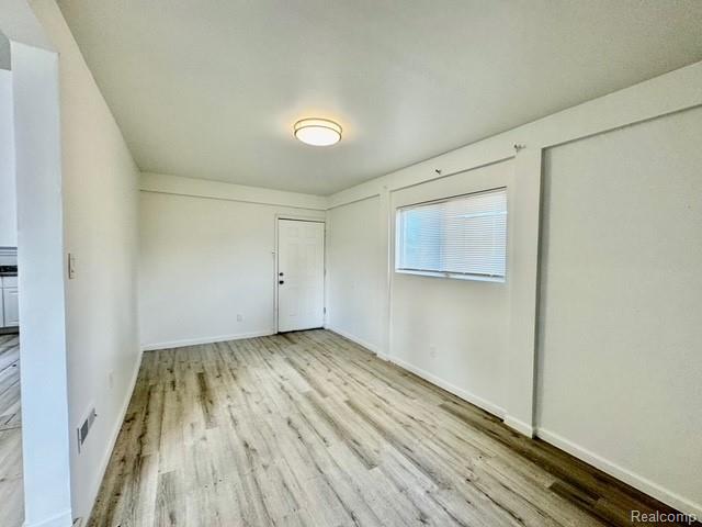 14364 Rutland Street Detroit, MI 48227 - Photo 9 of 19 IMG_1364.jpg
