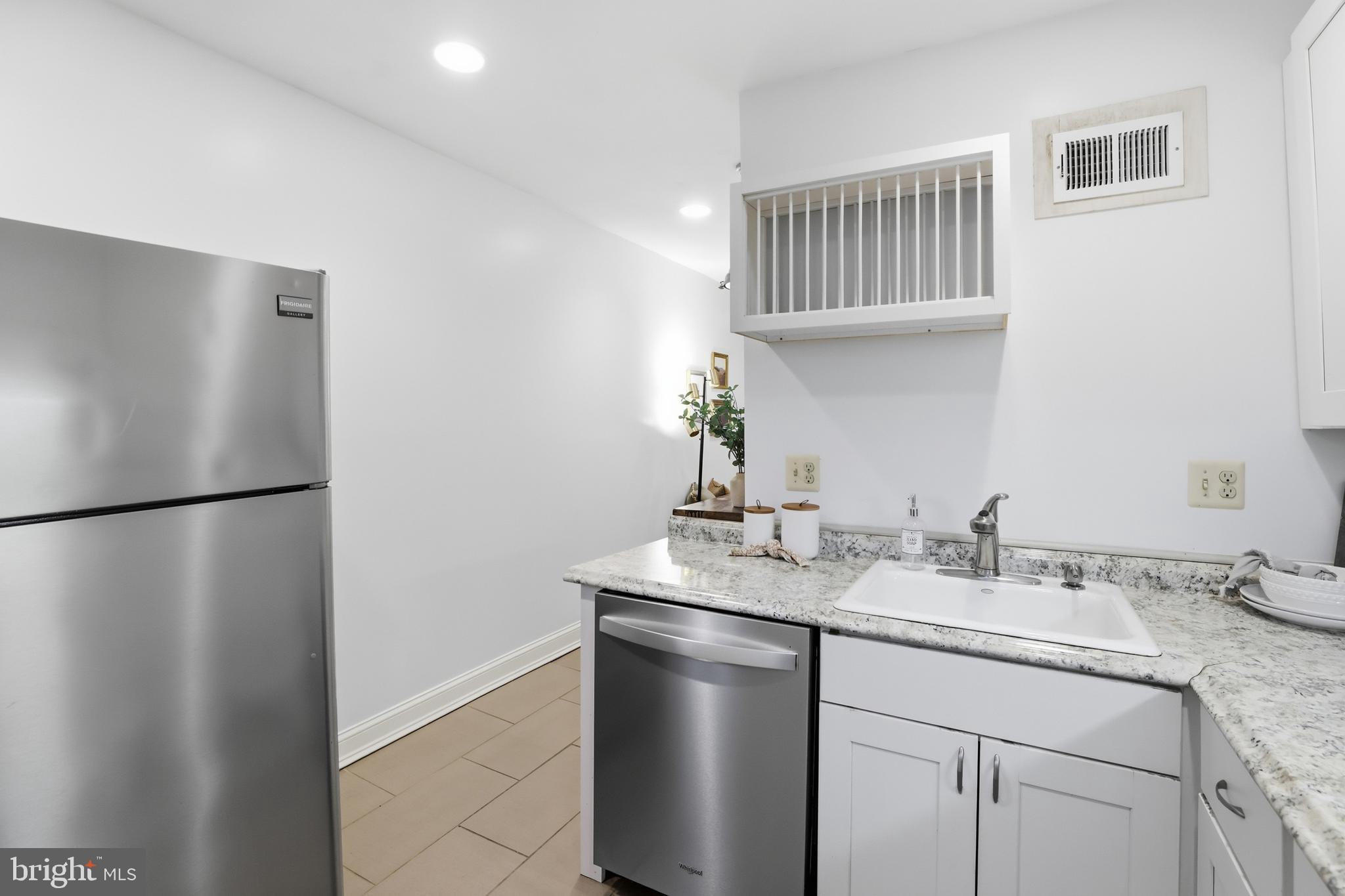2736 Fox Street Baltimore, MD 21211 - Photo 20 of 30 Gallery Image 20