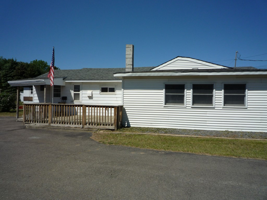 5 Cross Road Plattsburgh, NY 12901 - Photo 3 of 16 Gallery Image 3